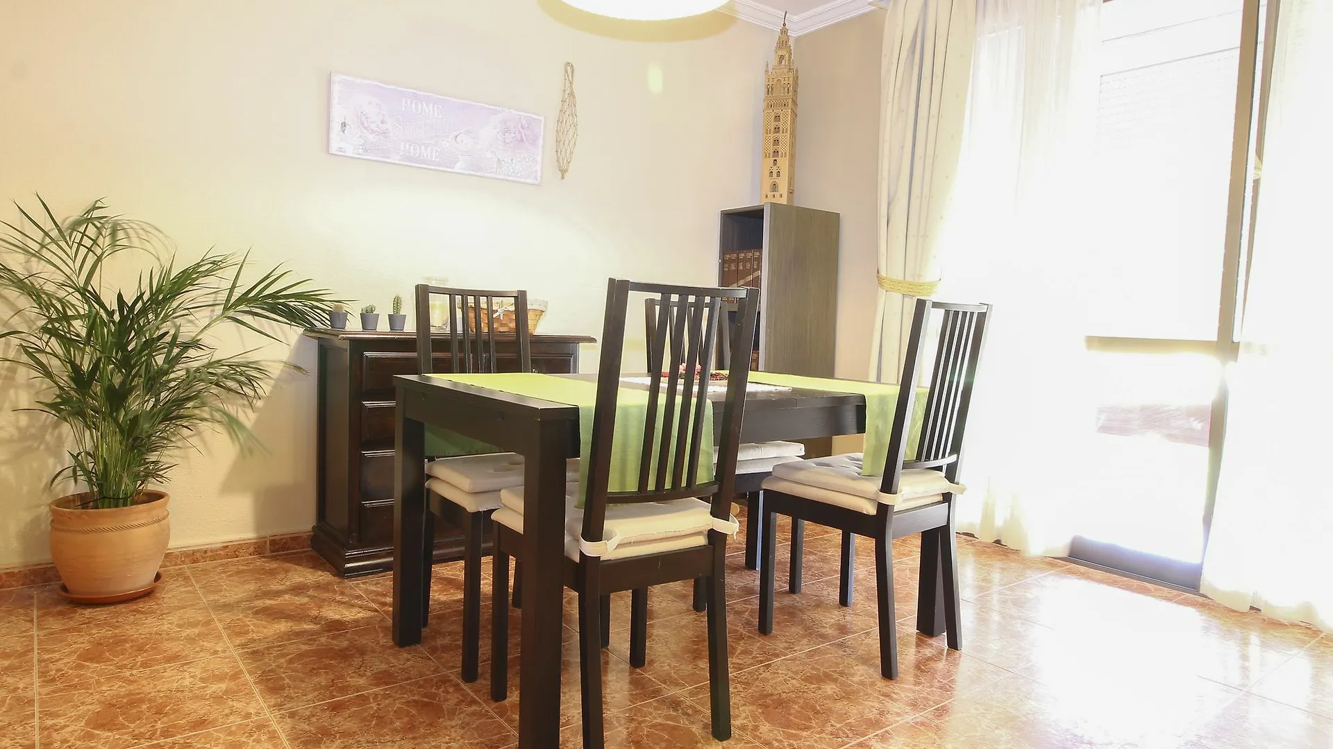 Deluxe Apartment Familiar Seville